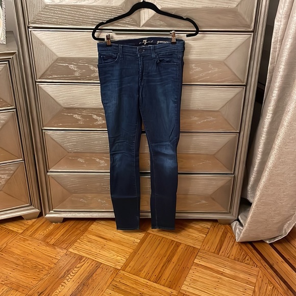 Sevens! - Picture 2 of 3